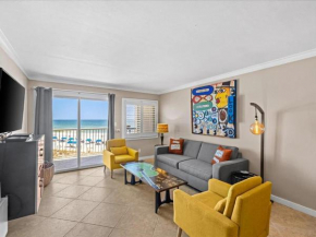 Holiday Surf and Racquet Unit 301
